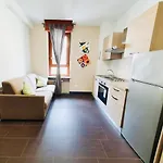 Aparthotel Hh Hermoso Housing Alessandria