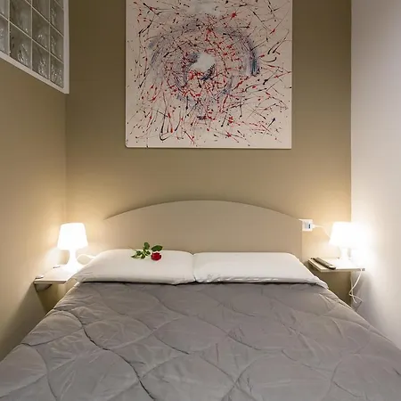 Hh Hermoso Housing Alessandria