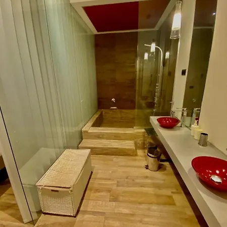 Hh Hermoso Housing 3*