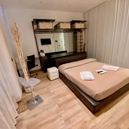 Hh Hermoso Housing 아파트호텔 3*