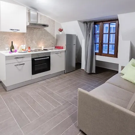 Hh Hermoso Housing 3* 알레산드리아