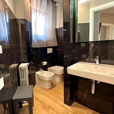 Ξενοδοχείο με διαμερίσματα Hh Hermoso Housing Αλεξάνδρεια