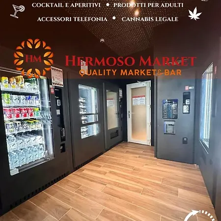 Ξενοδοχείο με διαμερίσματα Hh Hermoso Housing 2*