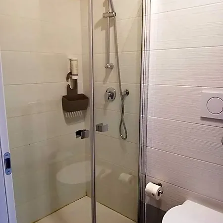 아파트호텔 Hh Hermoso Housing 3*