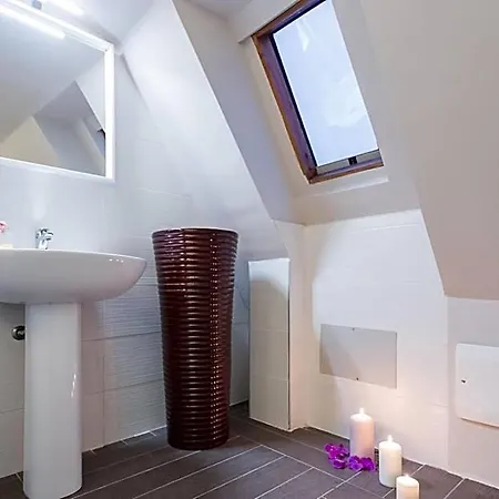 아파트호텔 Hh Hermoso Housing 3*